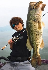 ミツオ